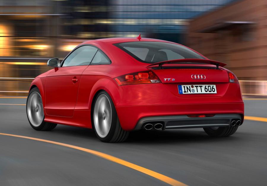  Audi TTS Coupe (8J) 2008 года  (WW) (фото 11 из 19)